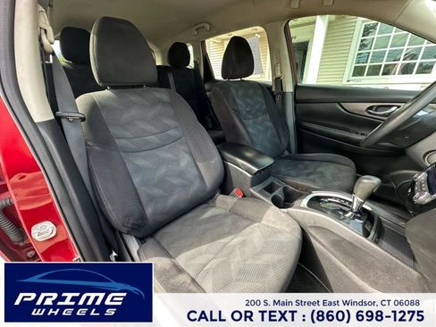 Used 2014 Nissan Rogue SV image 15