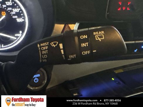 Used 2024 Toyota Sienna Limited AWD/4WD image 23