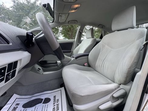 Used 2011 Toyota Prius Two FWD image 13