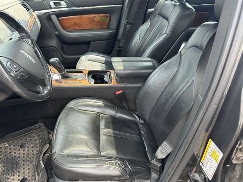 Used 2015 Lincoln MKS AWD w/ Equipment Group 101A image 19