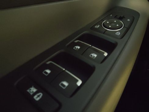 Used 2020 Hyundai Santa Fe SEL w/ Convenience Package FWD image 27