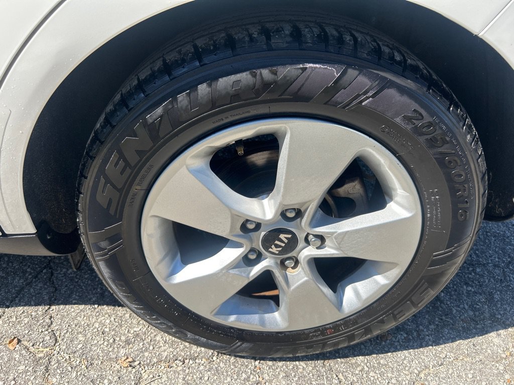 Used 2019 Kia Soul FWD image 22