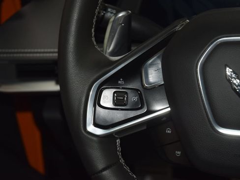 Used 2023 Chevrolet Corvette Stingray Preferred Cpe w/ Z51 Performance Package RWD image 34