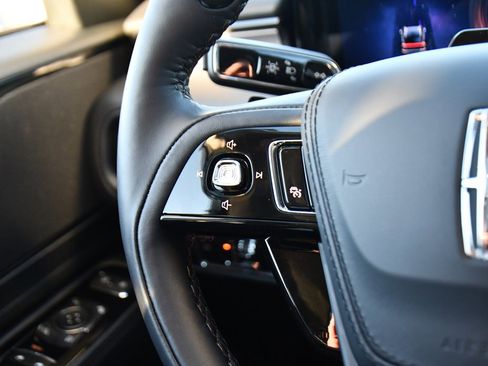 New 2026 Lincoln Aviator Premiere image 33