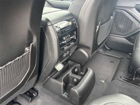 New 2025 Jeep Grand Cherokee L Limited w/ Black Appearance Package image 28