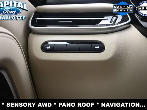 Used 2023 INFINITI QX60 Sensory AWD/4WD image 19