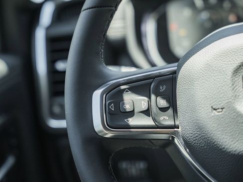 New 2026 RAM 2500 Laramie AWD/4WD image 35