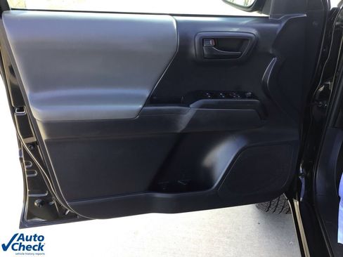 Used 2023 Toyota Tacoma SR image 22