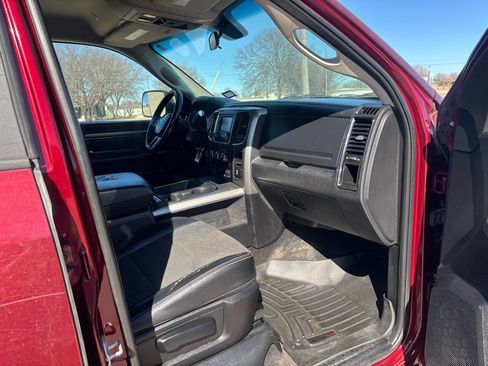 Used 2018 RAM 2500 Big Horn w/ Sport Appearance Group image 8