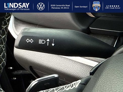 Used 2023 Jeep Grand Cherokee L Limited w/ Luxury Tech Group II image 22