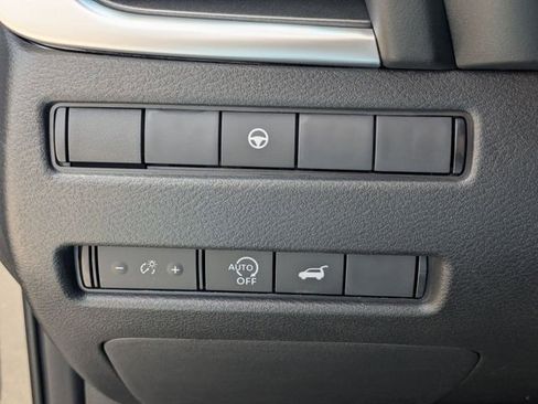 New 2026 Nissan Rogue SV FWD image 16