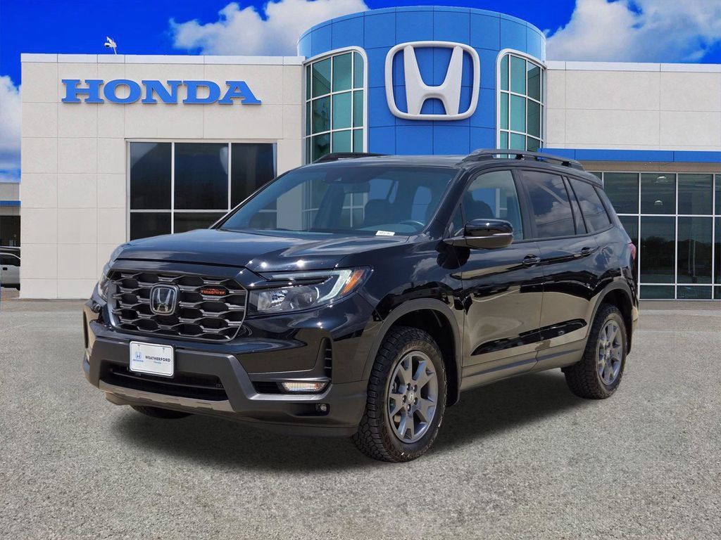 Used 2025 Honda Passport TrailSport image 7