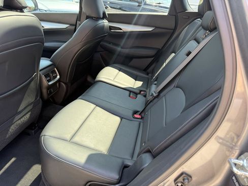 Used 2021 INFINITI QX50 Luxe w/ Appearance Package FWD image 15
