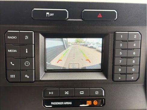 Used 2020 Ford F250 XL w/ Power Equipment Group RWD image 19