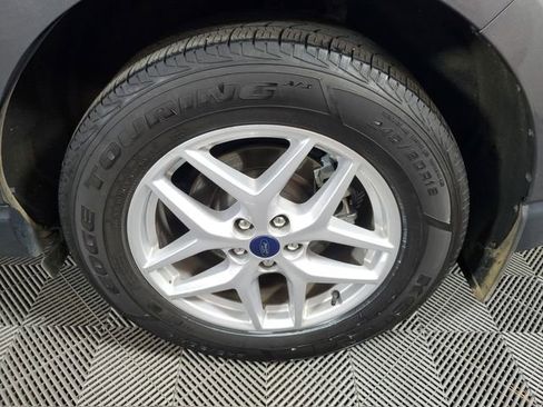 Used 2021 Ford Edge SEL w/ Convenience Package image 11