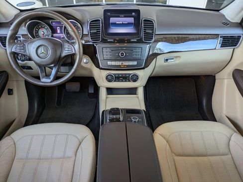 Used 2018 Mercedes-Benz GLE 350 image 4