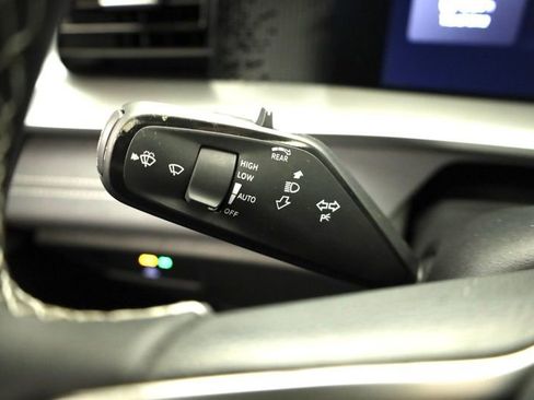 New 2026 Volkswagen Tiguan SE AWD/4WD image 26