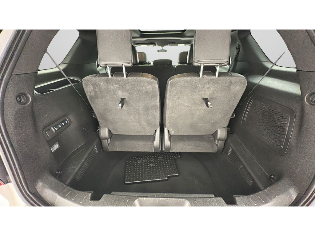 Used 2014 Ford Explorer Limited w/ Equipment Group 301A AWD/4WD image 21