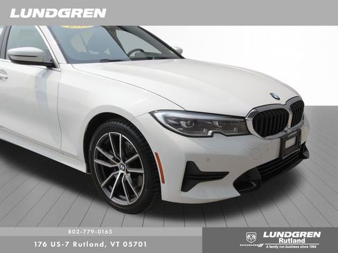 Used 2022 BMW 330i xDrive 330i xDrive w/ Premium Package image 38