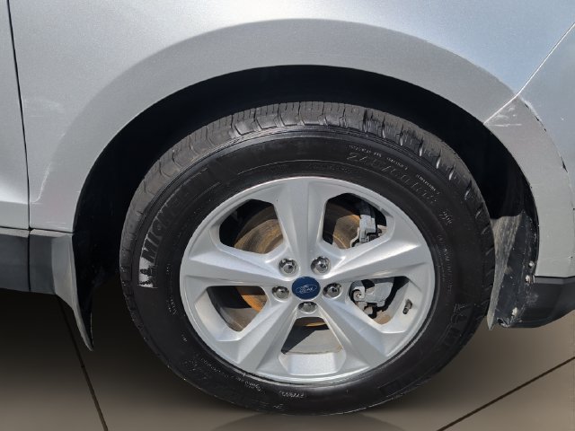 Used 2015 Ford Edge SE w/ Cargo Accessory Package FWD image 22