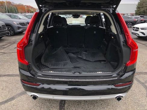 Used 2018 Volvo XC90 T5 Momentum w/ Convenience Package image 38