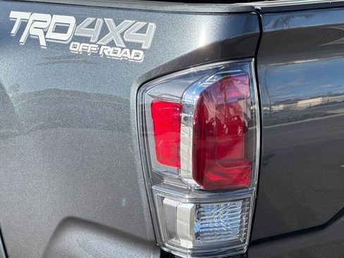 Certified 2023 Toyota Tacoma TRD Off-Road image 34