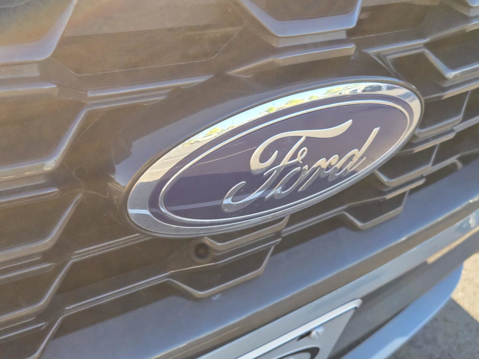 Used 2025 Ford Escape ST-Line Select AWD/4WD image 6