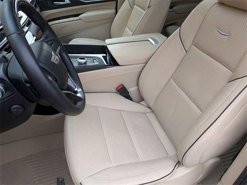 Certified 2024 Cadillac Escalade Premium Luxury w/ LPO, Floor Liner Package image 20