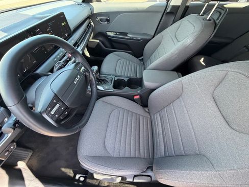 Certified 2025 Kia K4 EX FWD image 15