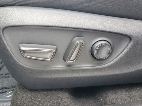 New 2025 Toyota RAV4 XLE image 20