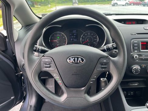 Used 2016 Kia Forte LX FWD image 14