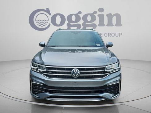 Used 2022 Volkswagen Tiguan SEL R-Line AWD/4WD image 9