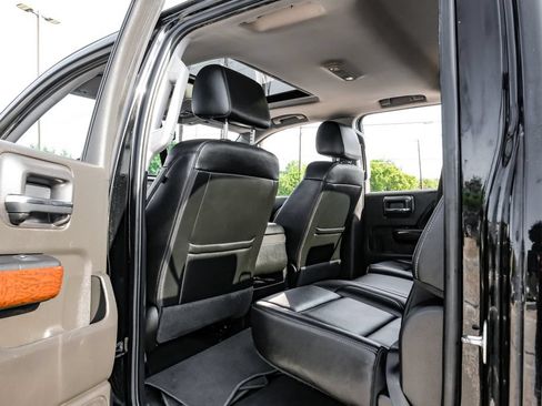 Used 2018 GMC Sierra 1500 SLT w/ Texas SLT Premium Package AWD/4WD image 37