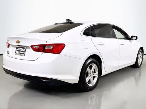 Certified 2022 Chevrolet Malibu LS FWD image 4