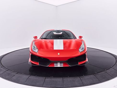 Used 2020 Ferrari 488 Pista Coupe RWD image 26