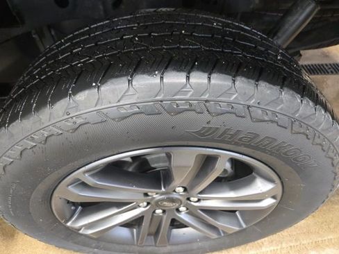 Used 2022 Ford F150 XLT w/ Equipment Group 301A Mid image 18