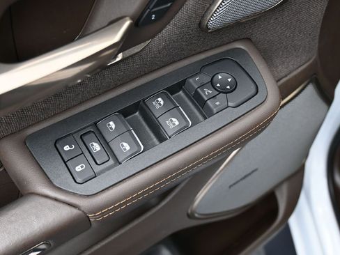 Used 2025 RAM 1500 Limited image 20