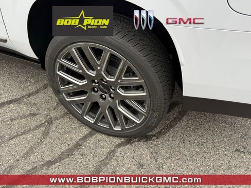 New 2026 GMC Yukon XL Denali Ultimate w/ LPO, Illumination Package image 4