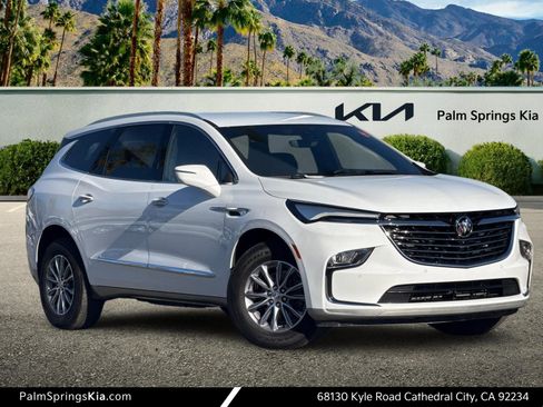 Used 2024 Buick Enclave Premium image 1