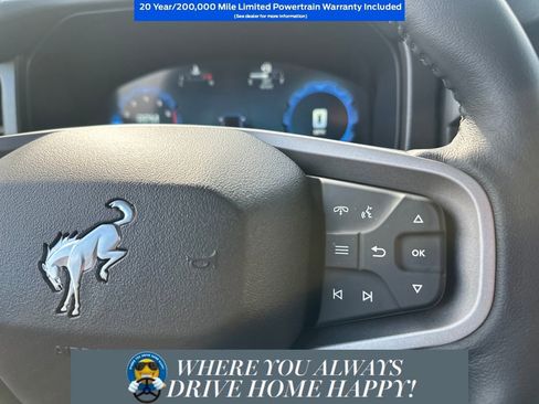 New 2025 Ford Bronco Badlands image 11