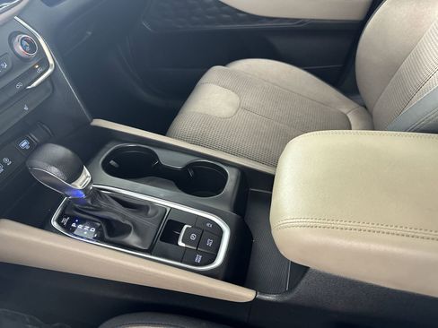 Used 2020 Hyundai Santa Fe SEL FWD image 21