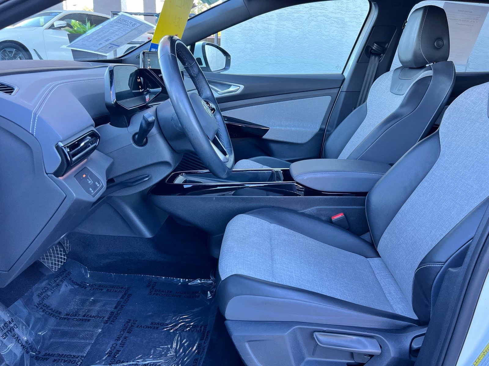 Used 2024 Volkswagen ID.4 2WD image 28