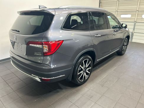 Used 2020 Honda Pilot Elite image 3