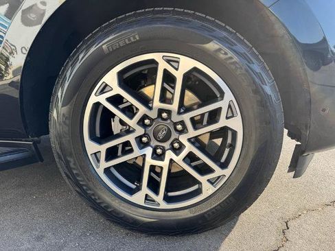 Certified 2025 Ford Expedition Active AWD/4WD image 14