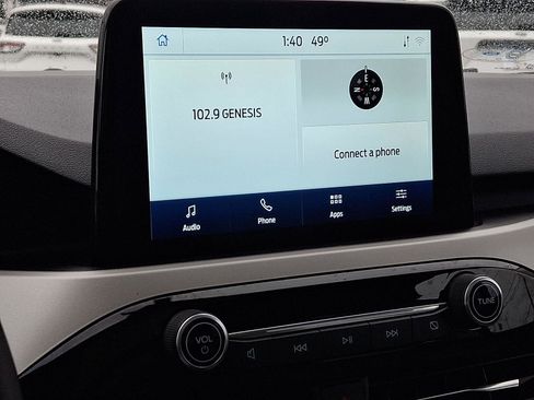 Certified 2022 Ford Escape SE w/ SE Sport Appearance Package image 17