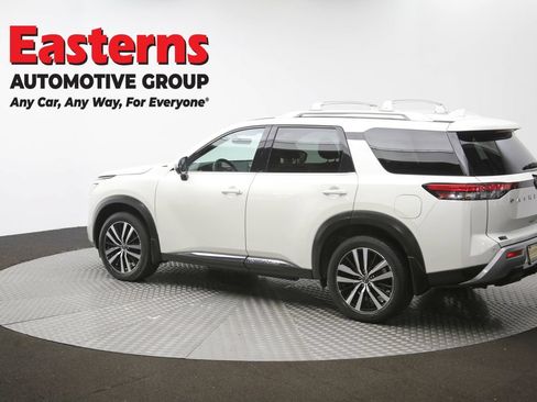 Used 2023 Nissan Pathfinder Platinum AWD/4WD image 67