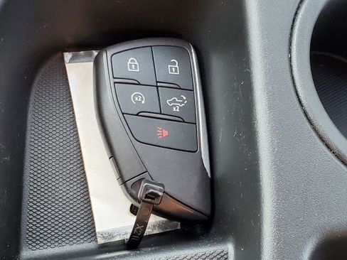 Used 2025 Chevrolet Silverado 1500 LT image 20