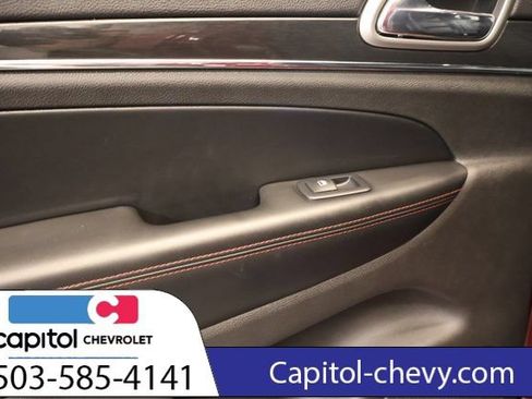 Used 2018 Jeep Grand Cherokee Trailhawk w/ Trailhawk Luxury Group AWD/4WD image 35
