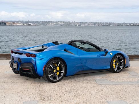 Used 2024 Ferrari SF90 Spider AWD/4WD image 4
