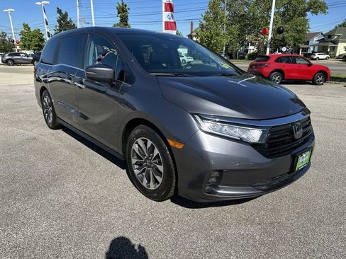 Used 2024 Honda Odyssey EX-L image 11